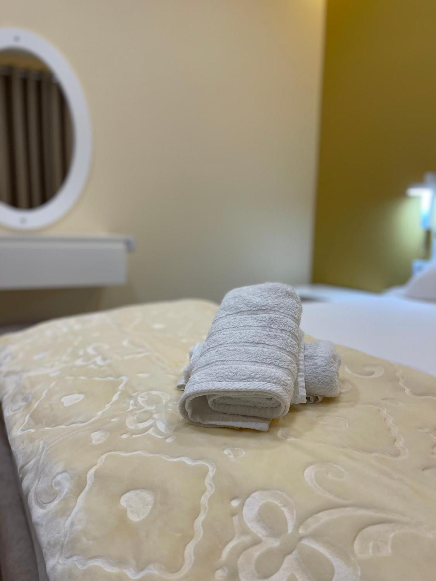 Orizzonte Blu Borsh Apartman Kültér fotó