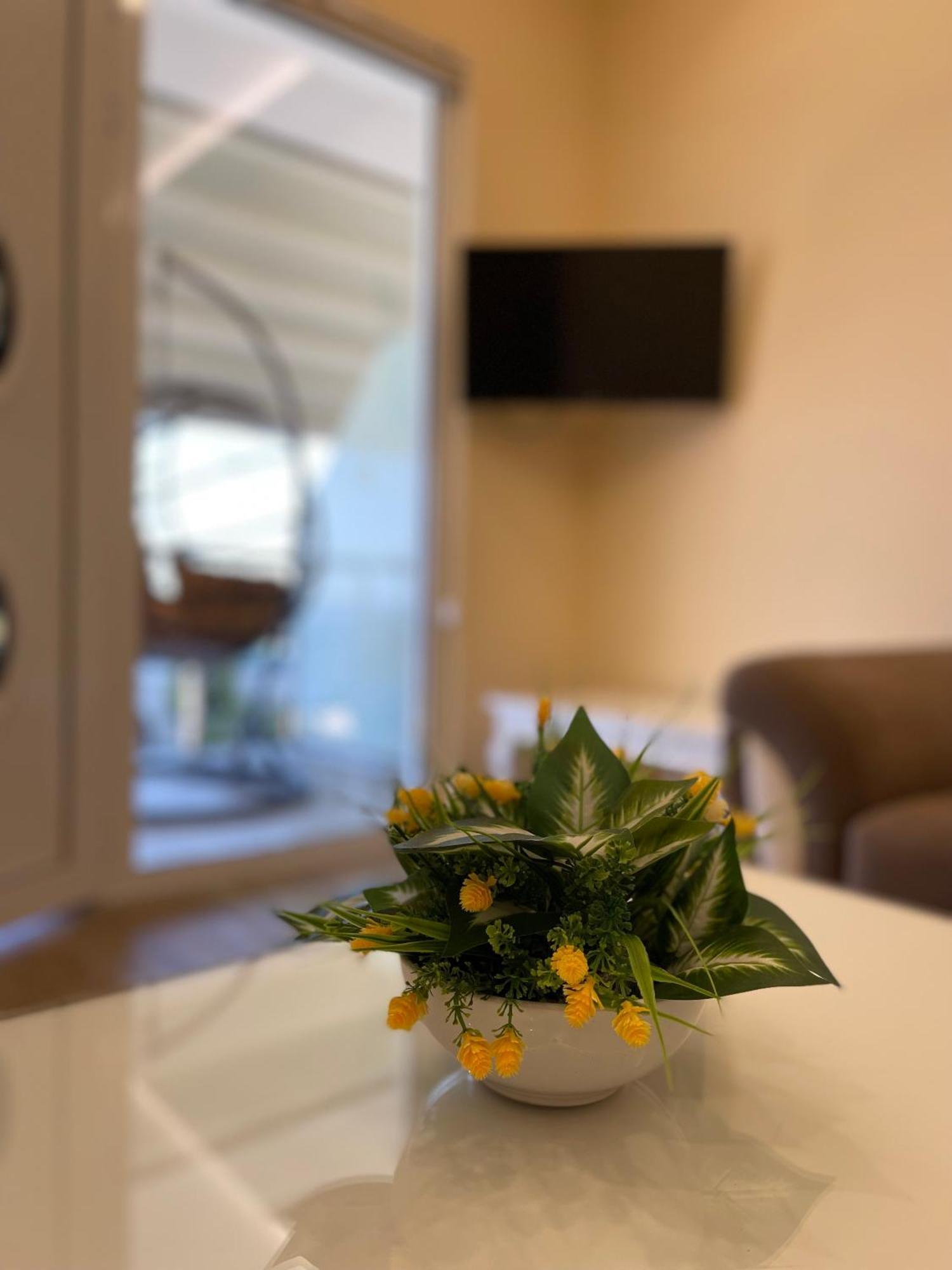 Orizzonte Blu Borsh Apartman Kültér fotó